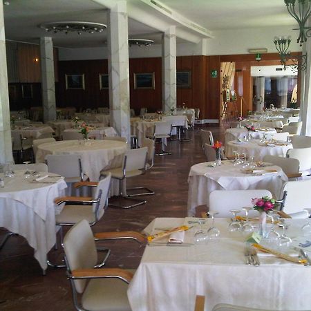 Grand Hotel Golf تيرّينْيا المظهر الخارجي الصورة