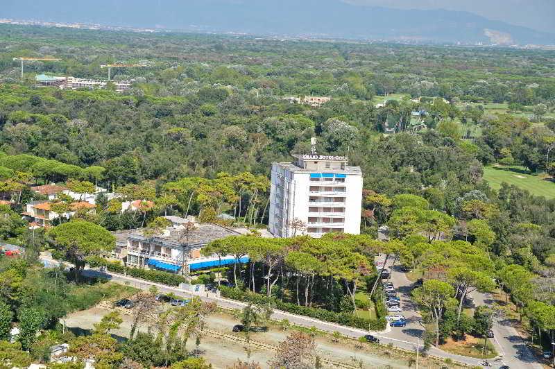 Grand Hotel Golf تيرّينْيا المظهر الخارجي الصورة