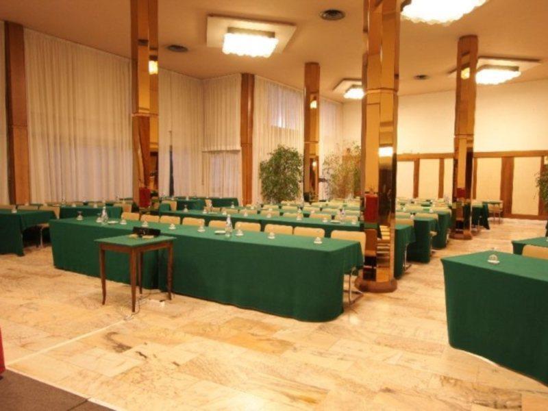 Grand Hotel Golf تيرّينْيا المظهر الخارجي الصورة