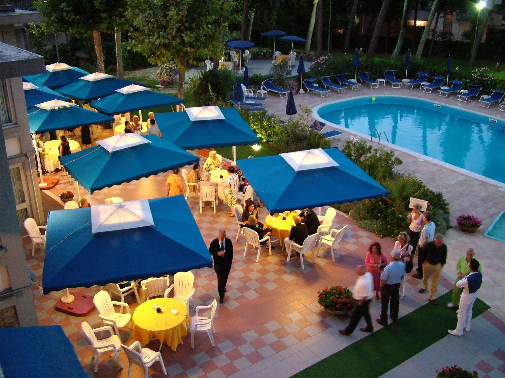 Grand Hotel Golf تيرّينْيا المظهر الخارجي الصورة